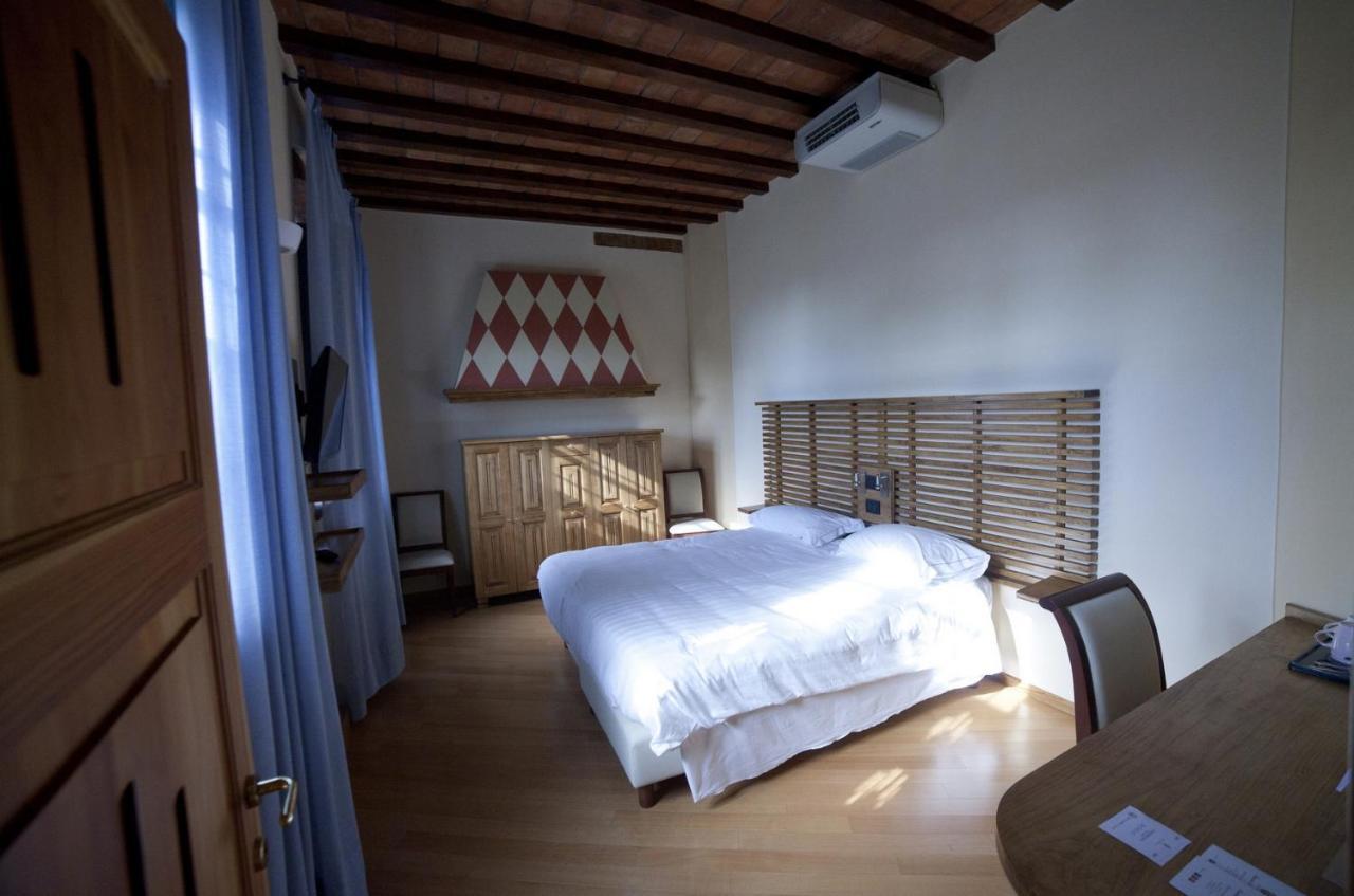 Agriturismo Cascina Farisengo Stagno Lombardo Екстер'єр фото