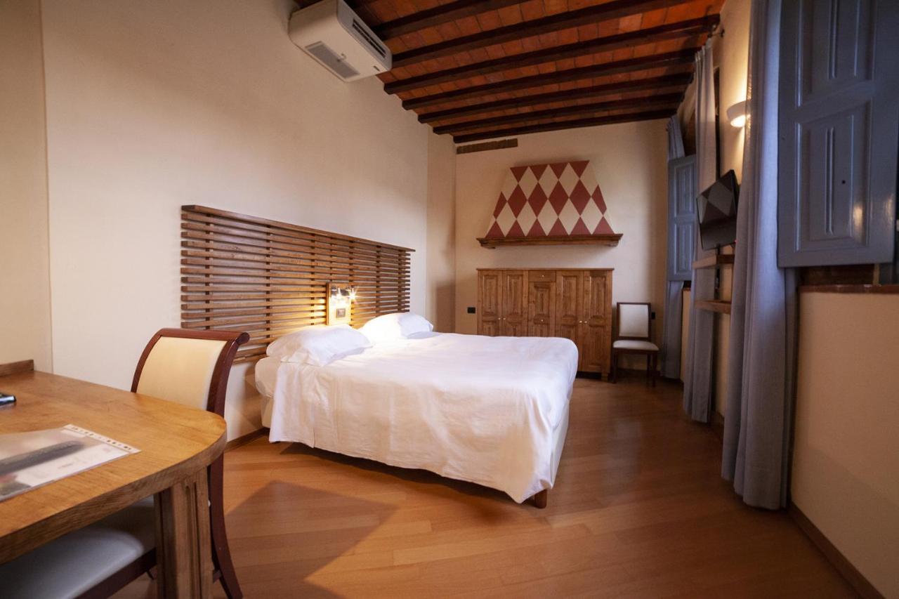 Agriturismo Cascina Farisengo Stagno Lombardo Екстер'єр фото