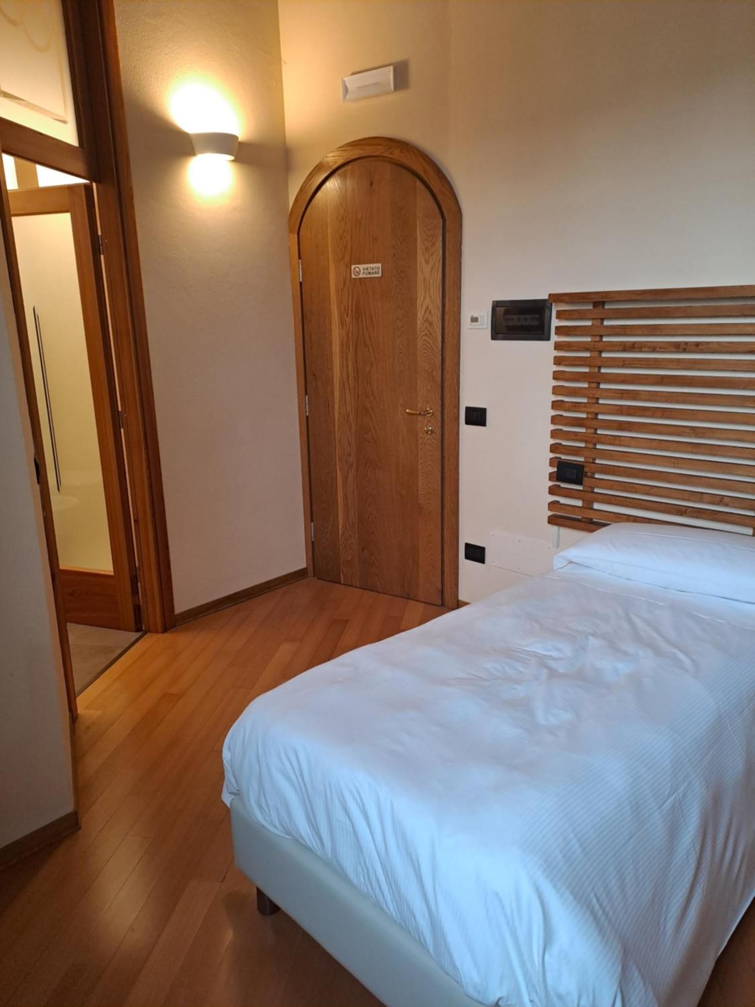 Agriturismo Cascina Farisengo Stagno Lombardo Екстер'єр фото