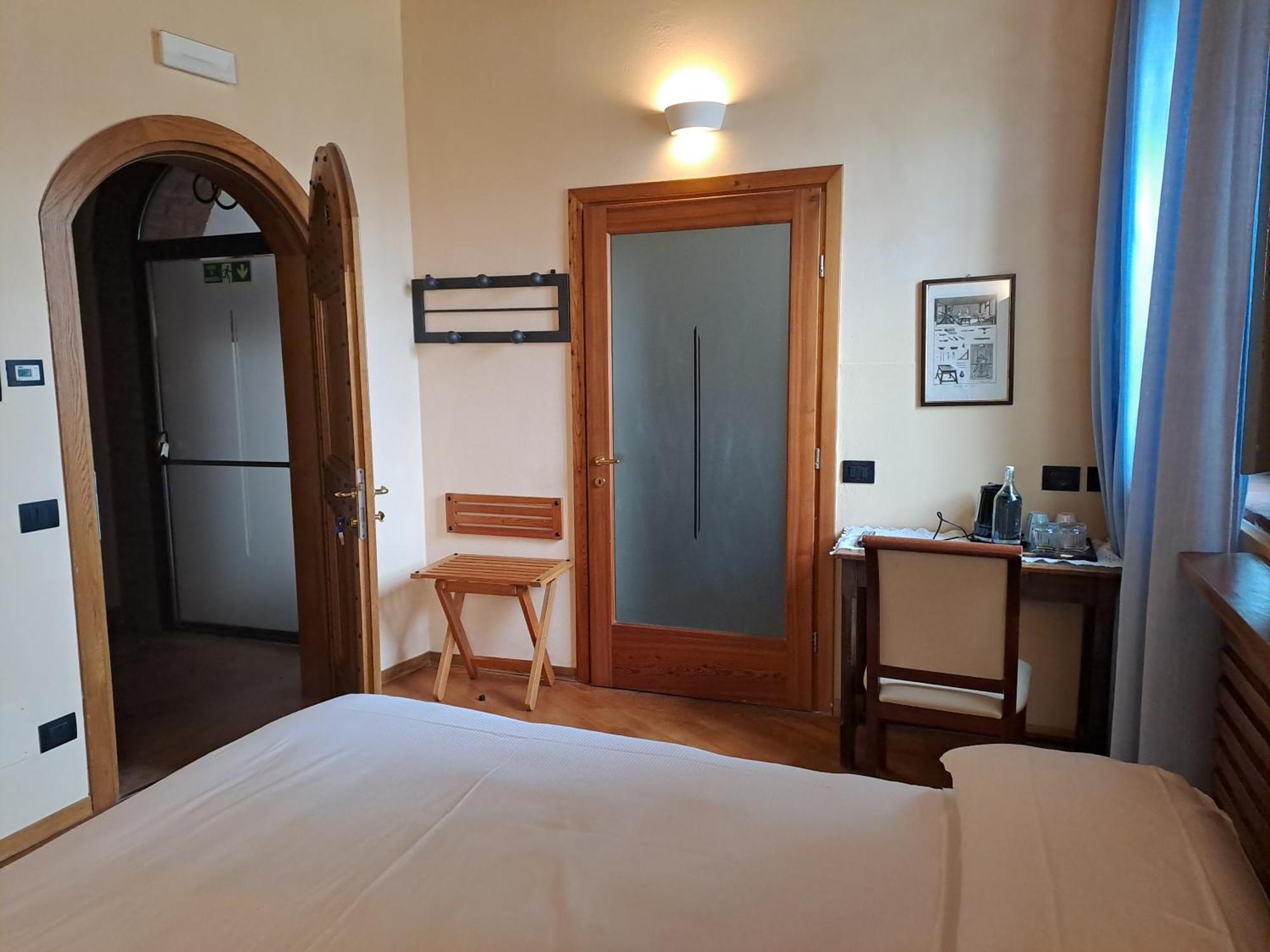 Agriturismo Cascina Farisengo Stagno Lombardo Екстер'єр фото