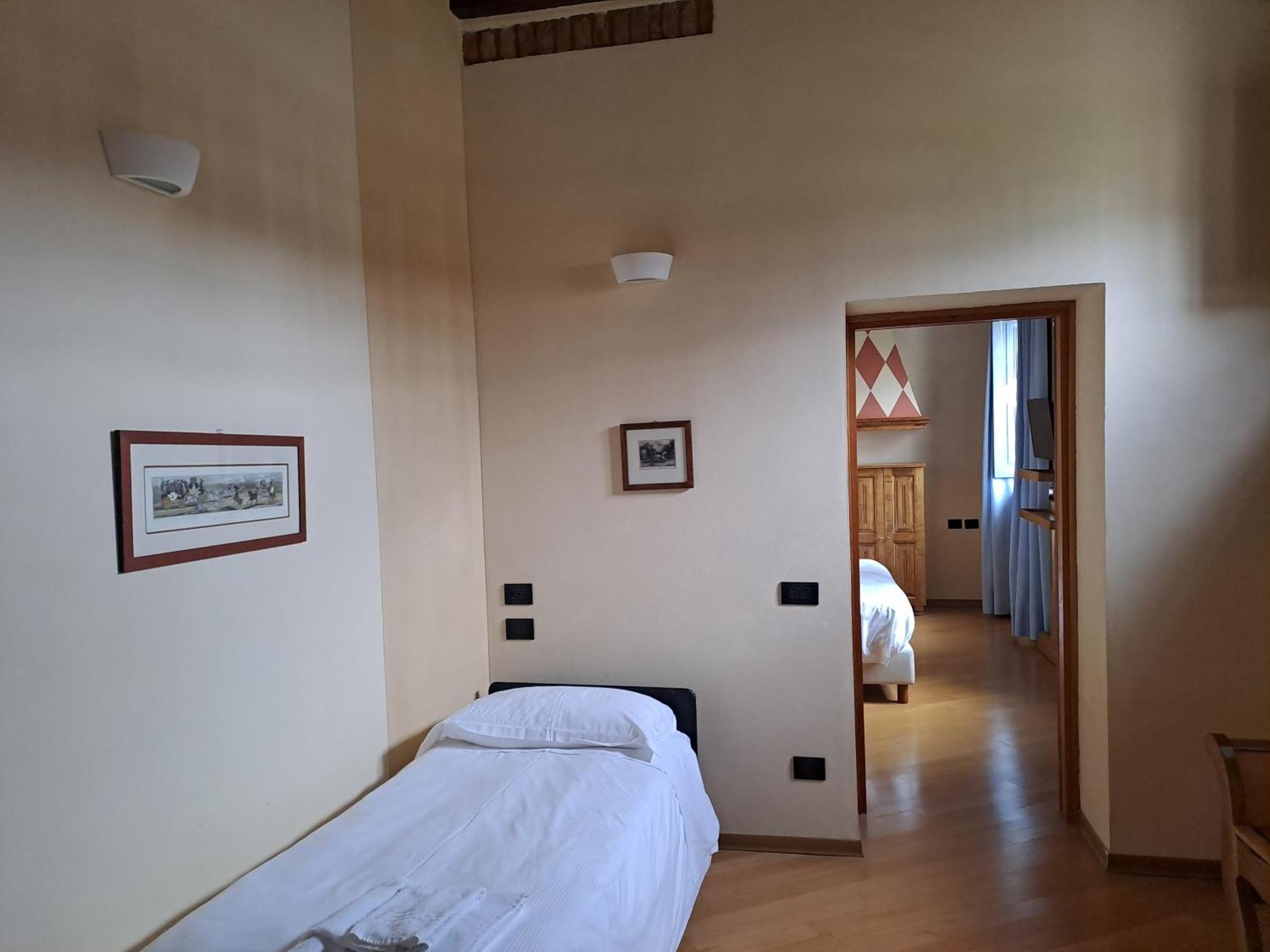 Agriturismo Cascina Farisengo Stagno Lombardo Екстер'єр фото