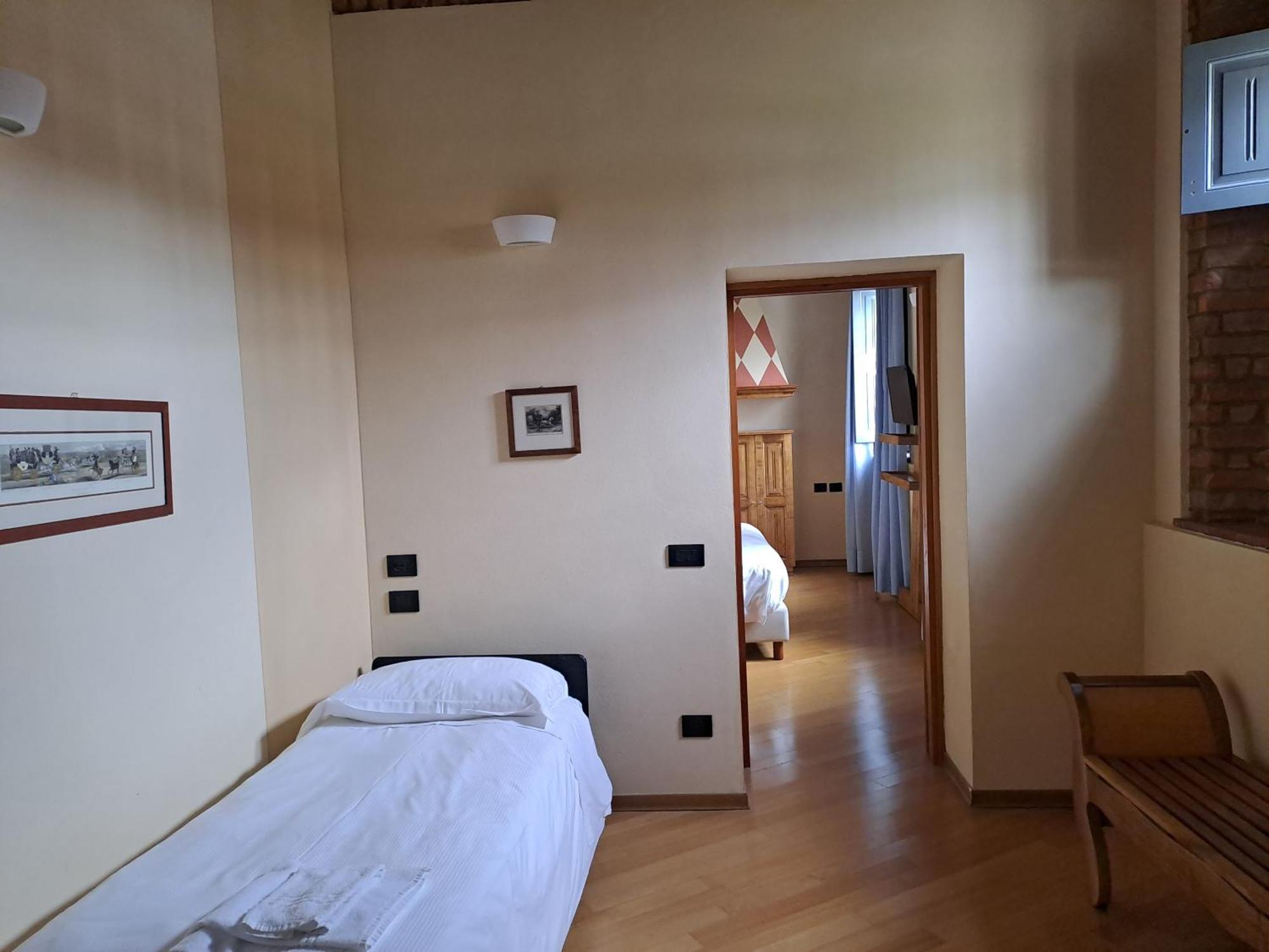 Agriturismo Cascina Farisengo Stagno Lombardo Екстер'єр фото